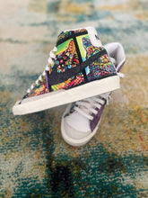 Load image into Gallery viewer, Custom Kicks (Freestyle Art)