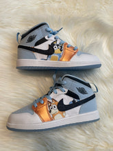 Load image into Gallery viewer, Custom Kicks (Freestyle Art)